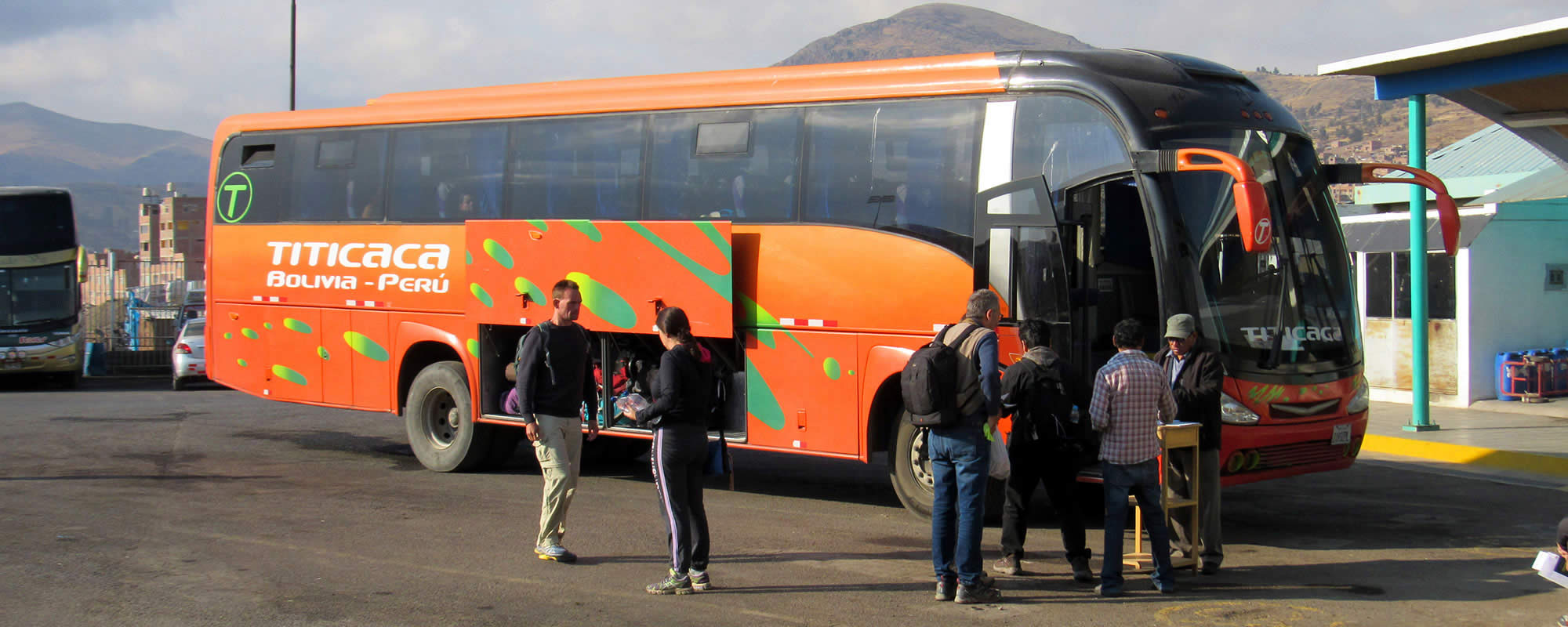 Titicaca bus Puno Copacabana