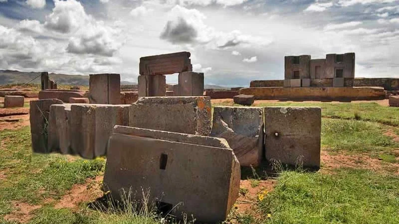Tiwanaku Sun Gate and Kalasasaya