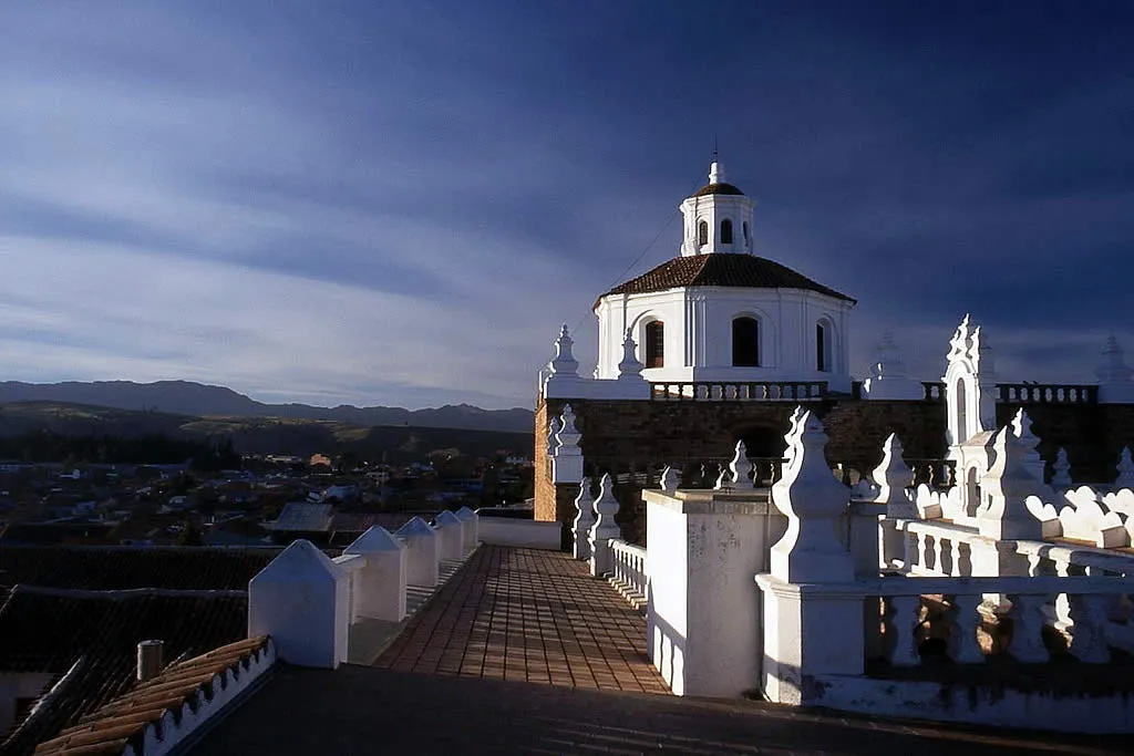 Sucre White City